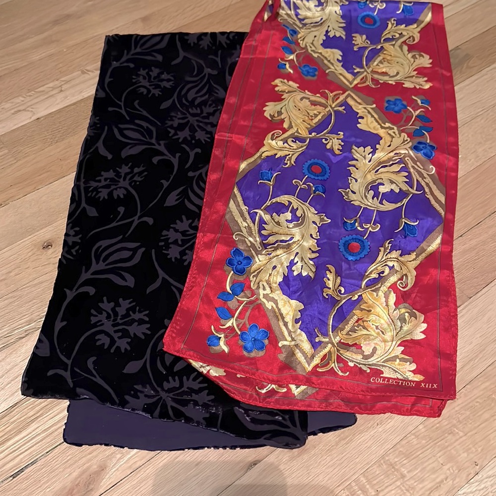 XIIX vintage silk scarfs 2 for one